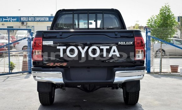 Acheter Neuf Voiture Toyota Hilux Noir à Alaili Dadda, Obock Acheter Neuf Voiture Toyota Hilux Noir à Alaili Dadda, Obock
