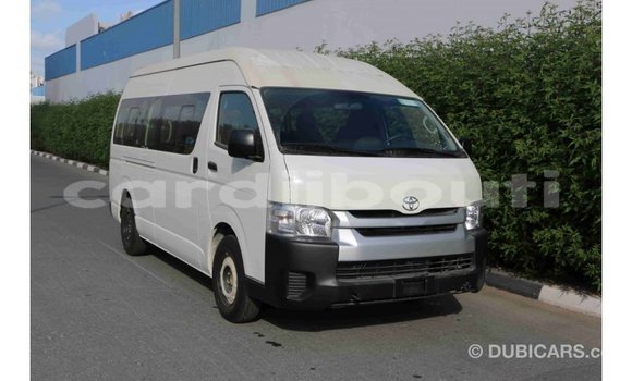 Buy Import Toyota Hiace White Car in Import - Dubai in Ali Sabieh Region Buy Import Toyota Hiace White Car in Import - Dubai in Ali Sabieh Region