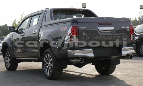 Acheter Neuf Voiture Toyota Hilux Gris à Alaili Dadda, Obock Acheter Neuf Voiture Toyota Hilux Gris à Alaili Dadda, Obock