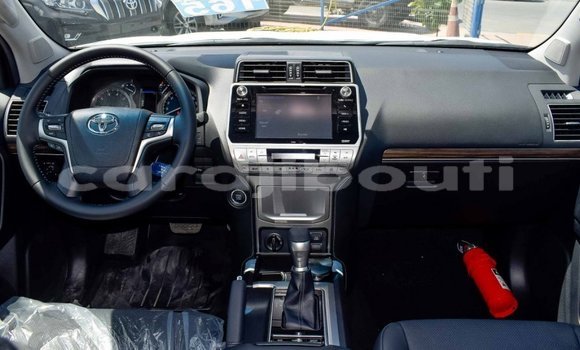 Acheter Neuf Voiture Toyota Land Cruiser Prado Noir à Alaili Dadda, Obock Acheter Neuf Voiture Toyota Land Cruiser Prado Noir à Alaili Dadda, Obock
