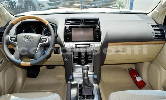 Acheter Neuf Voiture Toyota Land Cruiser Prado Blanc à 'Ali Sabieh, Ali Sabieh Region Acheter Neuf Voiture Toyota Land Cruiser Prado Blanc à 'Ali Sabieh, Ali Sabieh Region