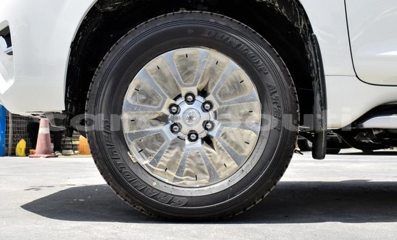 Acheter Neuf Voiture Toyota Land Cruiser Prado Blanc à 'Ali Sabieh, Ali Sabieh Region Acheter Neuf Voiture Toyota Land Cruiser Prado Blanc à 'Ali Sabieh, Ali Sabieh Region