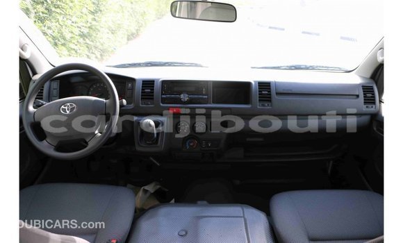 Buy Import Toyota Hiace White Car in Import - Dubai in Ali Sabieh Region Buy Import Toyota Hiace White Car in Import - Dubai in Ali Sabieh Region