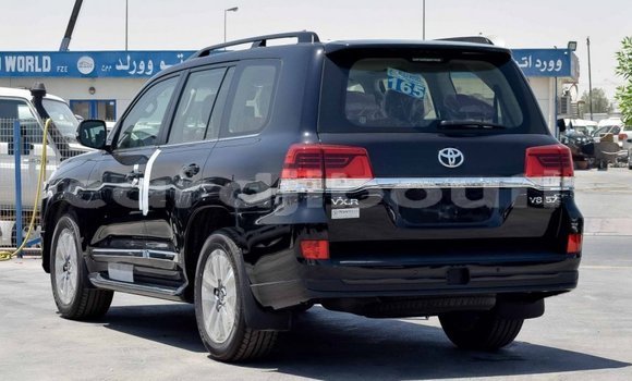 Acheter Neuf Voiture Toyota Land Cruiser Noir à Alaili Dadda, Obock Acheter Neuf Voiture Toyota Land Cruiser Noir à Alaili Dadda, Obock