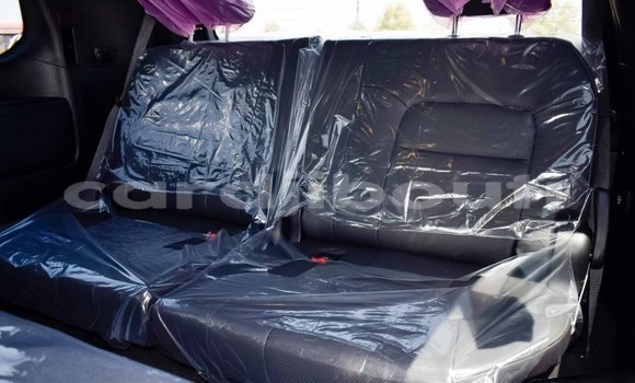 Acheter Neuf Voiture Toyota Land Cruiser Noir à Alaili Dadda, Obock Acheter Neuf Voiture Toyota Land Cruiser Noir à Alaili Dadda, Obock