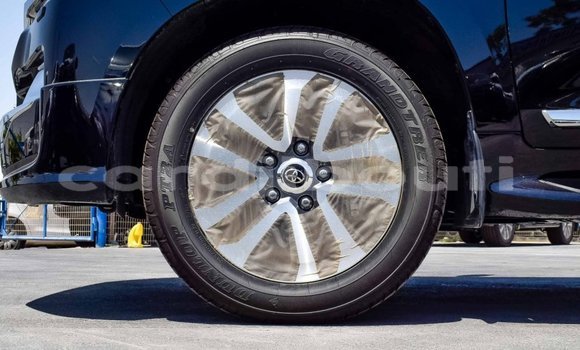 Acheter Neuf Voiture Toyota Land Cruiser Noir à Alaili Dadda, Obock Acheter Neuf Voiture Toyota Land Cruiser Noir à Alaili Dadda, Obock