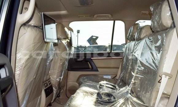 Buy New Toyota Land Cruiser Black Car in Alaili Dadda in Obock Buy New Toyota Land Cruiser Black Car in Alaili Dadda in Obock