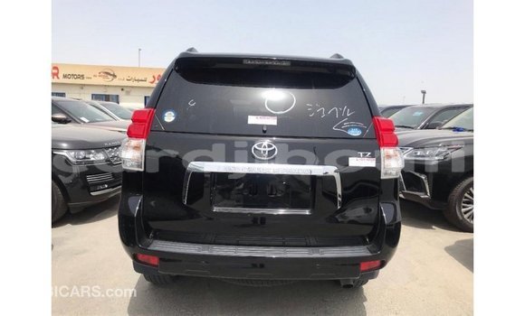 Acheter Import Voiture Toyota Land Cruiser Noir à Import - Dubai, Ali Sabieh Region Acheter Import Voiture Toyota Land Cruiser Noir à Import - Dubai, Ali Sabieh Region