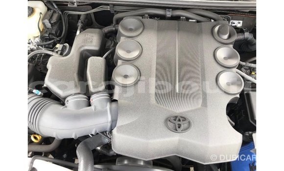 Acheter Import Voiture Toyota Land Cruiser Noir à Import - Dubai, Ali Sabieh Region Acheter Import Voiture Toyota Land Cruiser Noir à Import - Dubai, Ali Sabieh Region