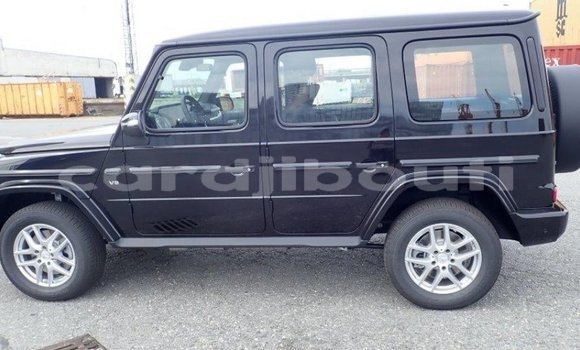 Acheter Import Voiture Mercedes-Benz 190 Noir à Import - Dubai, Ali Sabieh Region Acheter Import Voiture Mercedes-Benz 190 Noir à Import - Dubai, Ali Sabieh Region