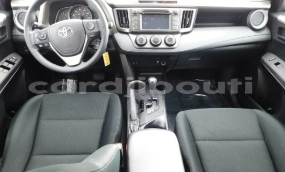 Acheter Occasion Voiture Toyota RAV4 Autre à Djibouti, Djibouti Region Acheter Occasion Voiture Toyota RAV4 Autre à Djibouti, Djibouti Region