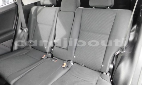 Acheter Occasion Voiture Toyota RAV4 Autre à Djibouti, Djibouti Region Acheter Occasion Voiture Toyota RAV4 Autre à Djibouti, Djibouti Region