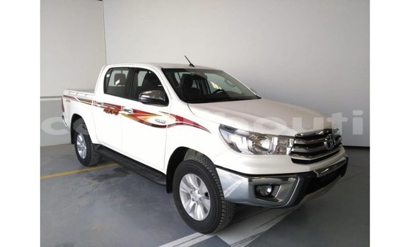 Buy Import Toyota Hilux White Car in Import - Dubai in Ali Sabieh Region Buy Import Toyota Hilux White Car in Import - Dubai in Ali Sabieh Region