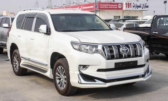 Buy Import Toyota Prado White Car in Import - Dubai in Ali Sabieh Region Buy Import Toyota Prado White Car in Import - Dubai in Ali Sabieh Region