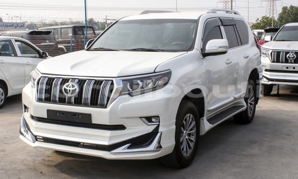 Buy Import Toyota Prado White Car in Import - Dubai in Ali Sabieh Region Buy Import Toyota Prado White Car in Import - Dubai in Ali Sabieh Region