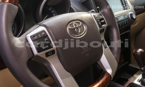 Buy Import Toyota Prado White Car in Import - Dubai in Ali Sabieh Region Buy Import Toyota Prado White Car in Import - Dubai in Ali Sabieh Region