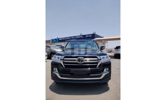 Acheter Import Voiture Toyota Land Cruiser Noir à Import - Dubai, Ali Sabieh Region Acheter Import Voiture Toyota Land Cruiser Noir à Import - Dubai, Ali Sabieh Region