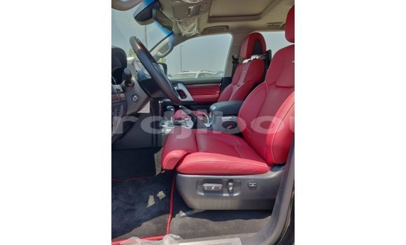 Acheter Import Voiture Toyota Land Cruiser Noir à Import - Dubai, Ali Sabieh Region Acheter Import Voiture Toyota Land Cruiser Noir à Import - Dubai, Ali Sabieh Region