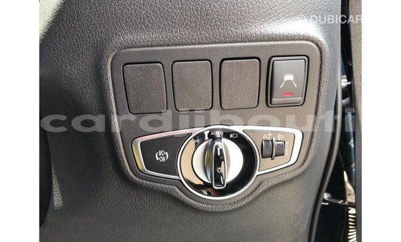 Acheter Import Voiture Mercedes-Benz 250 Bleu à Import - Dubai, Ali Sabieh Region Acheter Import Voiture Mercedes-Benz 250 Bleu à Import - Dubai, Ali Sabieh Region