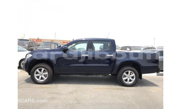 Acheter Import Voiture Mercedes-Benz 250 Bleu à Import - Dubai, Ali Sabieh Region Acheter Import Voiture Mercedes-Benz 250 Bleu à Import - Dubai, Ali Sabieh Region