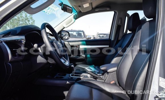 Acheter Import Voiture Toyota Hilux Autre à Import - Dubai, Ali Sabieh Region Acheter Import Voiture Toyota Hilux Autre à Import - Dubai, Ali Sabieh Region