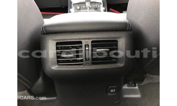 Acheter Import Voiture Mercedes-Benz 250 Blanc à Import - Dubai, Ali Sabieh Region Acheter Import Voiture Mercedes-Benz 250 Blanc à Import - Dubai, Ali Sabieh Region