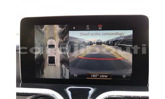 Acheter Import Voiture Mercedes-Benz 250 Blanc à Import - Dubai, Ali Sabieh Region Acheter Import Voiture Mercedes-Benz 250 Blanc à Import - Dubai, Ali Sabieh Region