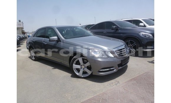 Acheter Import Voiture Mercedes-Benz 250 Autre à Import - Dubai, Ali Sabieh Region Acheter Import Voiture Mercedes-Benz 250 Autre à Import - Dubai, Ali Sabieh Region