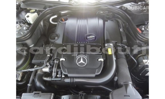 Acheter Import Voiture Mercedes-Benz 250 Autre à Import - Dubai, Ali Sabieh Region Acheter Import Voiture Mercedes-Benz 250 Autre à Import - Dubai, Ali Sabieh Region