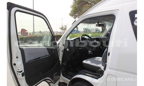 Buy Import Toyota Hiace White Car in Import - Dubai in Ali Sabieh Region Buy Import Toyota Hiace White Car in Import - Dubai in Ali Sabieh Region
