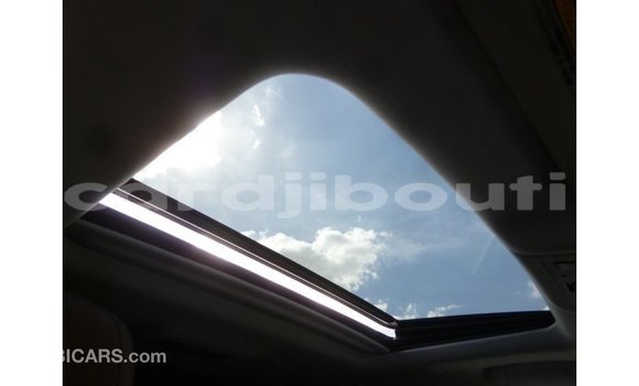 Acheter Import Voiture Toyota Land Cruiser Autre à Import - Dubai, Ali Sabieh Region Acheter Import Voiture Toyota Land Cruiser Autre à Import - Dubai, Ali Sabieh Region