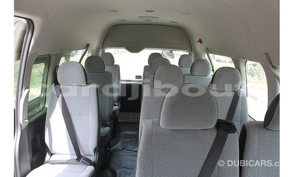 Buy Import Toyota Hiace White Car in Import - Dubai in Ali Sabieh Region Buy Import Toyota Hiace White Car in Import - Dubai in Ali Sabieh Region