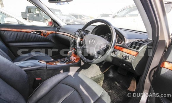 Acheter Import Voiture Mercedes-Benz 200 Autre à Import - Dubai, Ali Sabieh Region Acheter Import Voiture Mercedes-Benz 200 Autre à Import - Dubai, Ali Sabieh Region