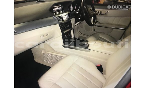 Acheter Import Voiture Mercedes-Benz 190 Autre à Import - Dubai, Ali Sabieh Region Acheter Import Voiture Mercedes-Benz 190 Autre à Import - Dubai, Ali Sabieh Region