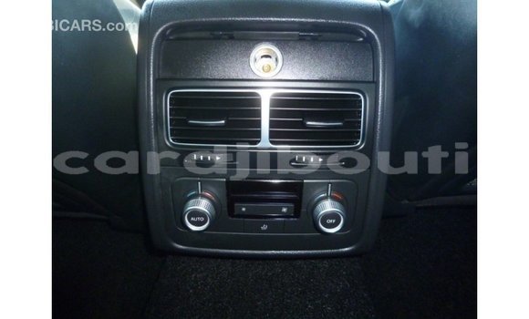 Acheter Import Voiture Volkswagen Touareg Blanc à Import - Dubai, Ali Sabieh Region Acheter Import Voiture Volkswagen Touareg Blanc à Import - Dubai, Ali Sabieh Region