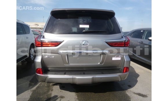 Acheter Import Voiture Lexus LX Autre à Import - Dubai, Ali Sabieh Region Acheter Import Voiture Lexus LX Autre à Import - Dubai, Ali Sabieh Region