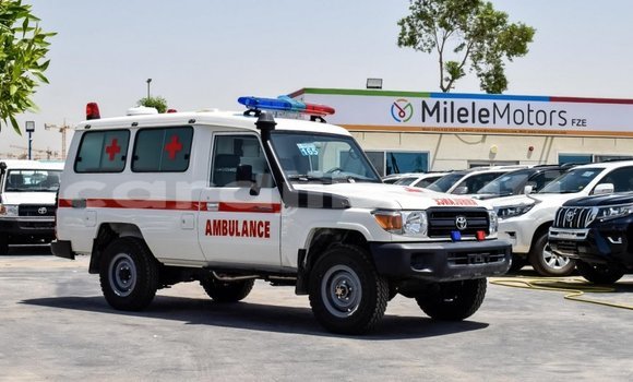 Buy New Toyota Land Cruiser White Car in Alaili Dadda in Obock Buy New Toyota Land Cruiser White Car in Alaili Dadda in Obock