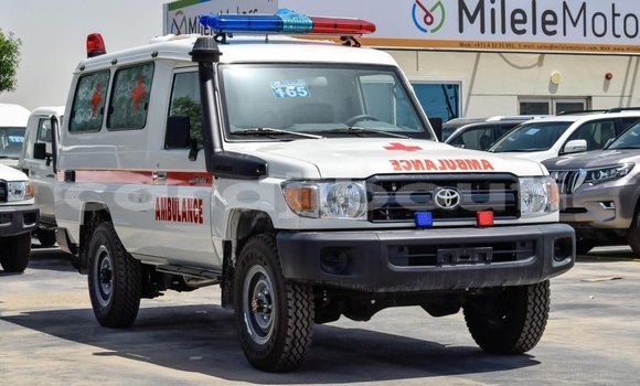 Buy New Toyota Land Cruiser White Car in Alaili Dadda in Obock Buy New Toyota Land Cruiser White Car in Alaili Dadda in Obock