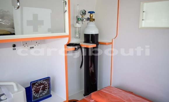 Buy New Toyota Land Cruiser White Car in Alaili Dadda in Obock Buy New Toyota Land Cruiser White Car in Alaili Dadda in Obock