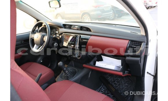 Buy Import Toyota Hilux White Car in Import - Dubai in Ali Sabieh Region Buy Import Toyota Hilux White Car in Import - Dubai in Ali Sabieh Region