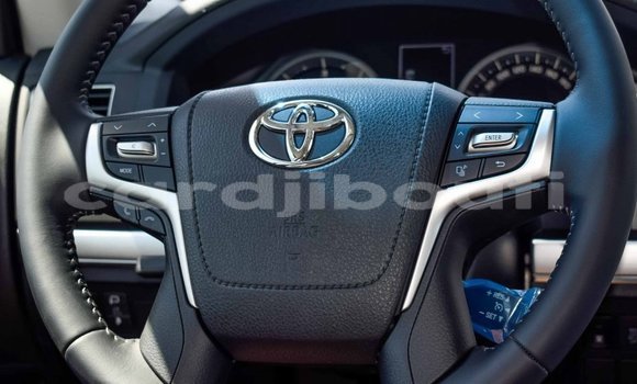 Acheter Neuf Voiture Toyota Land Cruiser Noir à Alaili Dadda, Obock Acheter Neuf Voiture Toyota Land Cruiser Noir à Alaili Dadda, Obock
