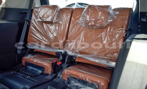 Acheter Neuf Voiture Toyota Prado Noir à Alaili Dadda, Obock Acheter Neuf Voiture Toyota Prado Noir à Alaili Dadda, Obock