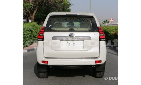 Buy Import Toyota Prado White Car in Import - Dubai in Ali Sabieh Region Buy Import Toyota Prado White Car in Import - Dubai in Ali Sabieh Region