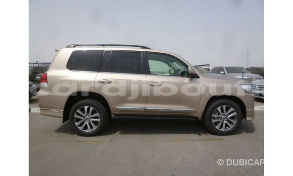 Acheter Import Voiture Toyota Land Cruiser Autre à Import - Dubai, Ali Sabieh Region Acheter Import Voiture Toyota Land Cruiser Autre à Import - Dubai, Ali Sabieh Region