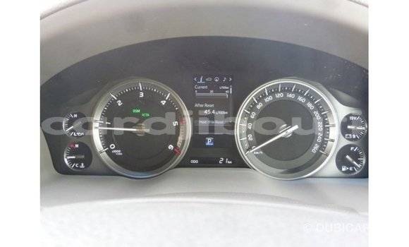 Acheter Import Voiture Toyota Land Cruiser Autre à Import - Dubai, Ali Sabieh Region Acheter Import Voiture Toyota Land Cruiser Autre à Import - Dubai, Ali Sabieh Region