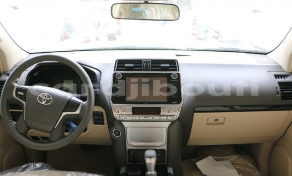 Buy Import Toyota Prado White Car in Import - Dubai in Ali Sabieh Region Buy Import Toyota Prado White Car in Import - Dubai in Ali Sabieh Region
