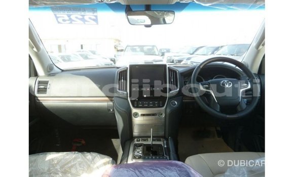 Buy Import Toyota Land Cruiser Black Car in Import - Dubai in Ali Sabieh Region Buy Import Toyota Land Cruiser Black Car in Import - Dubai in Ali Sabieh Region