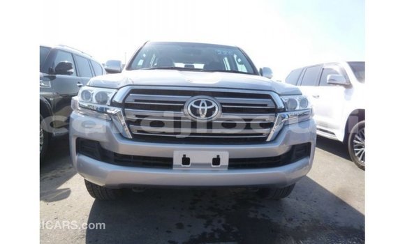 Acheter Import Voiture Toyota Land Cruiser Autre à Import - Dubai, Ali Sabieh Region Acheter Import Voiture Toyota Land Cruiser Autre à Import - Dubai, Ali Sabieh Region