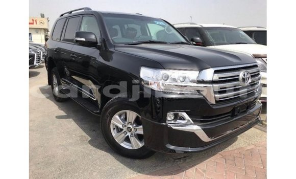 Acheter Import Voiture Toyota Land Cruiser Noir à Import - Dubai, Ali Sabieh Region Acheter Import Voiture Toyota Land Cruiser Noir à Import - Dubai, Ali Sabieh Region