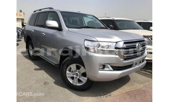 Acheter Import Voiture Toyota Land Cruiser Autre à Import - Dubai, Ali Sabieh Region Acheter Import Voiture Toyota Land Cruiser Autre à Import - Dubai, Ali Sabieh Region